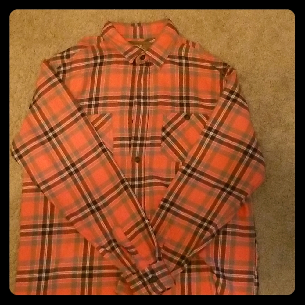 Long sleeves shirt